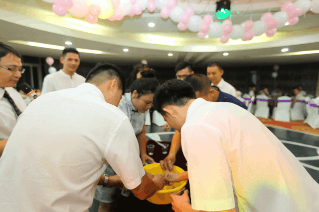 微信图片_20190915225513.gif 微信图片_20190915225513.gif