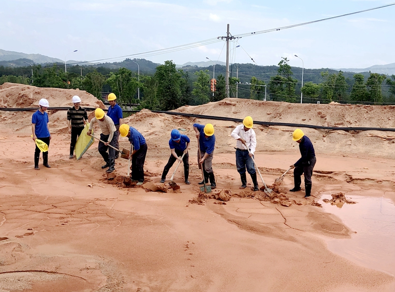 1_副本.jpg 1_副本.jpg