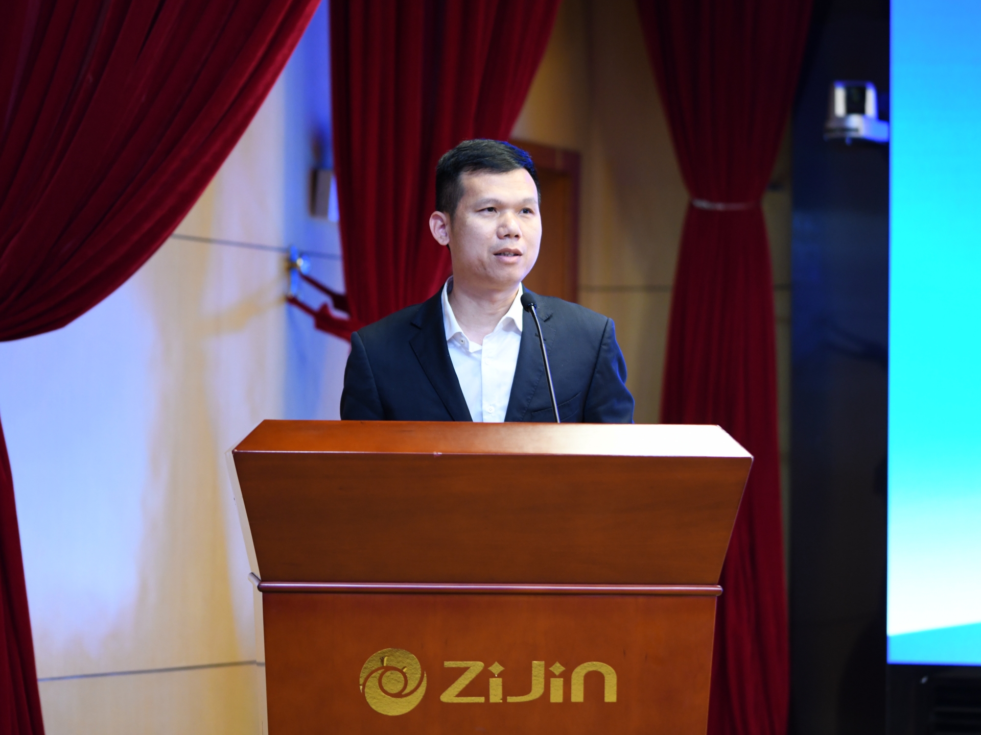 DSC_0592_副本.jpg DSC_0592_副本.jpg